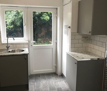 3 Bed Terraced House, Corfe Close, B32 - Photo 6