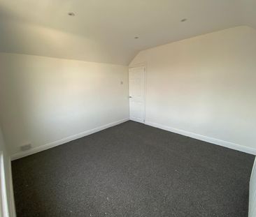 Prince Of Wales Road, Cromer - Photo 3