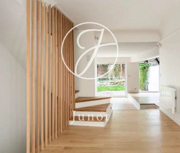Maison • Centre Ville - Photo 5