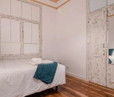 Room for rent in 5-bedroom residence near Marquês Pombal, Lisbon - Foto 5