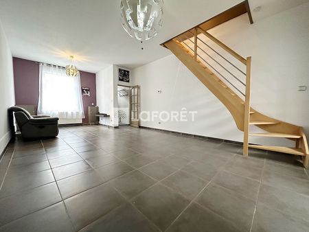 House - Photo 2