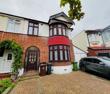3 Bed Semi-Detached House, Cavendish Gardens, IG11 - Photo 1