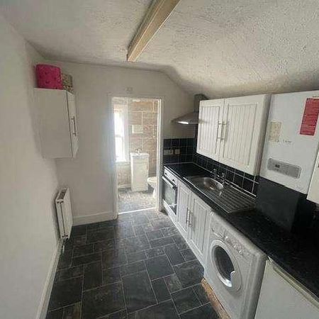 Connaught Road, Reading, RG30 - Photo 3