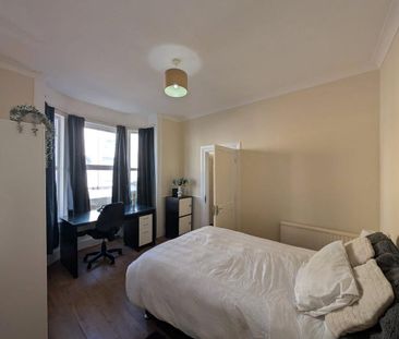 1 bedroom property to rent - Photo 3