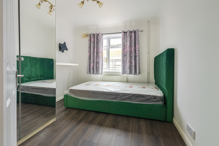 3 bedroom detached bungalow to rent - Photo 4