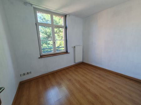 Location Appartement 3 pièces 60m² VALENCIENNES 59300 - Photo 2