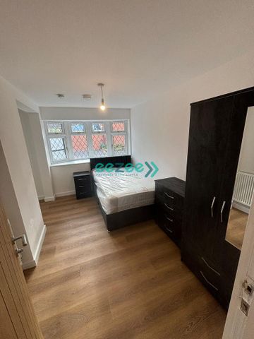 1 bedroom house of multiple occupation to rent - Photo 4