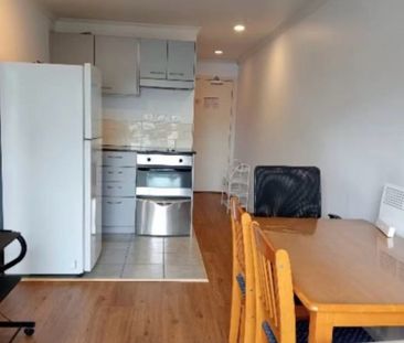 Apartment in Queen St - Photo 6