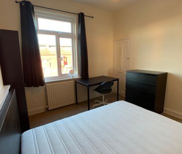 Newborough Street, Burton Stone Lane - P10531 - Photo 6