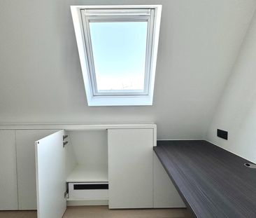 HALFOPEN WONING MET 3 KAMERS EN TERRAS - Foto 4
