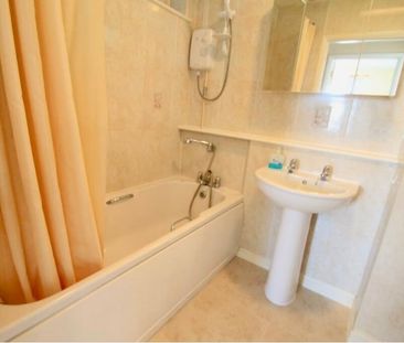 2 Bed Flat, The Larches, LU2 - Photo 6