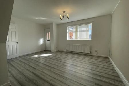 Eddison Way - Photo 4
