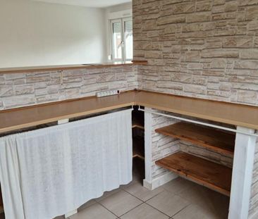 COURRIERES: T3 avec parking privé à 665 euros - Photo 2