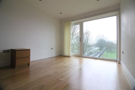 Hewens Road, Uxbridge - Photo 3