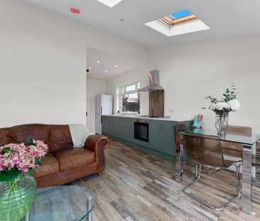 36 Belfast Road, Carrickfergus, BT38 8BT - Photo 4
