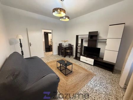 Alquiler de chalet adosado en Calle Soledad - Photo 2