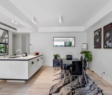 The Quay Apartments - Best Location - Photo 3