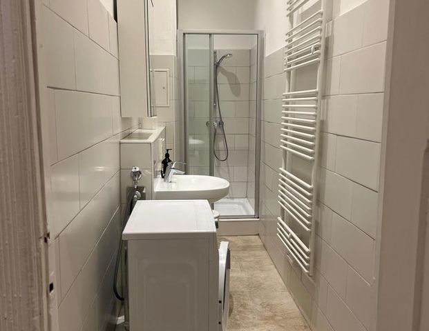 Untermiete: Helle 2 Zimmerwohnung in Berlin, Schillerkiez - Foto 1