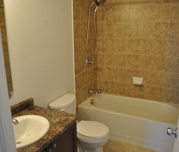 For Lease - 103 Fraser Fields Way Unit# K, Barrhaven, Ontario - Photo 4