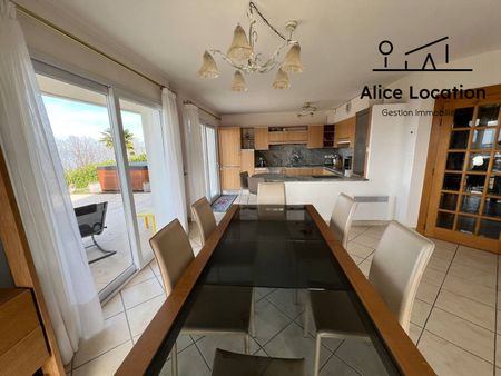 Location Maison 4 pièces 150m² PUBLIER 74500 - Photo 4