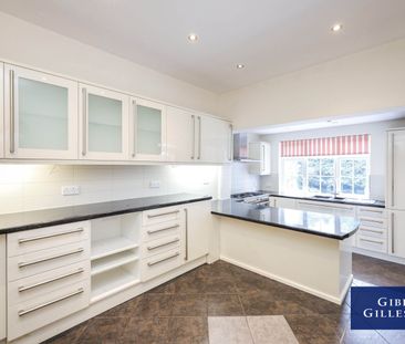4 Bedroom House to rent - Photo 3