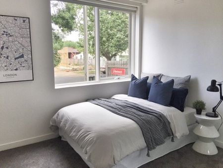 6/9 Christmas Street, Northcote VIC 3070 - Photo 3