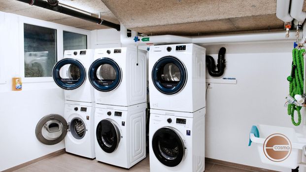 JUNIOR STUDIO APPART’HÔTEL - STUDIO MEUBLÉ DE HAUTE QUALITÉ DANS LE QUARTIER RECHERCHÉ DE SEEFELD - Foto 1