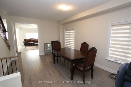 Detached Home For Lease | N8098122 - Photo 5