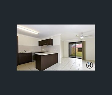 TWO BEDROOM DUPLEX - FULLY FENCED - Photo 5
