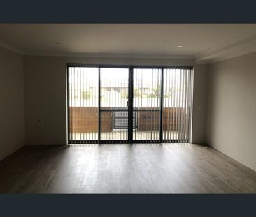8/105 Anstruther Road, Mandurah, WA 6210 - Photo 1