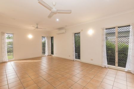 6 Glebe Place, Kirwan - Photo 5