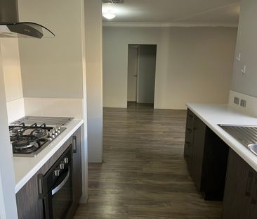62C Henry Street, East Cannington WA 6107 - Villa For Rent | Domain - Photo 4