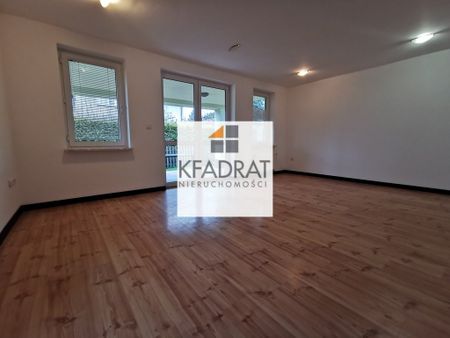 Piękny dom z ogrodem. - Zdjęcie 4