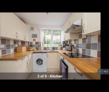 2 bedroom semi-detached house to rent - Photo 6