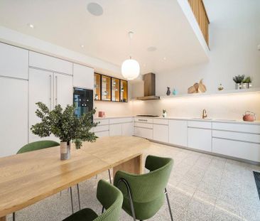 4 bedroom flat to rent - Photo 3