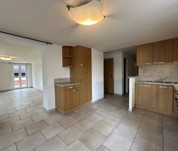 Appartement de 4.5 pièces au 1er étage avec une terrasse - Photo 2