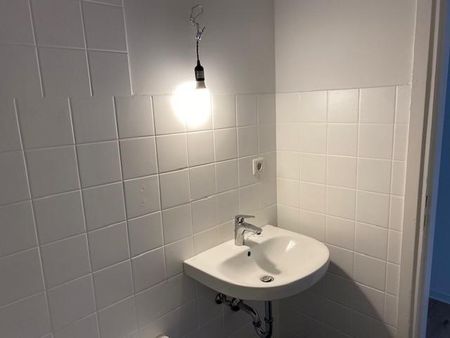 *Frisch renovierte 3-Zimmerwohnung mit Balkon und toller Aussicht* - Photo 5