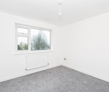 Vicarage Road - Photo 1