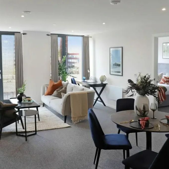 2 bedroom apartment to rent - Photo 1