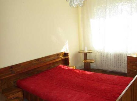 Apartament 3 camere, 86 mp, decomandat, prima inchiriere, zona Profi - Photo 3