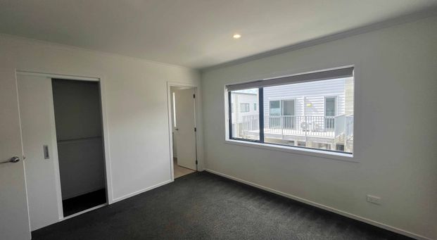 3 bedroom, 2 bathroom townhouse for rent!! - Photo 1