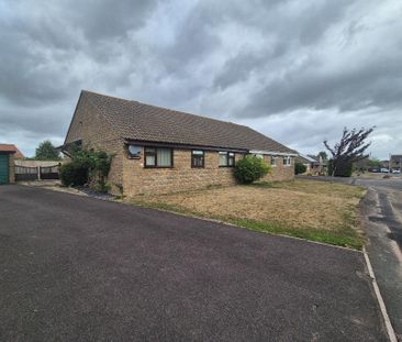 3 bedroom bungalow to rent - Photo 2