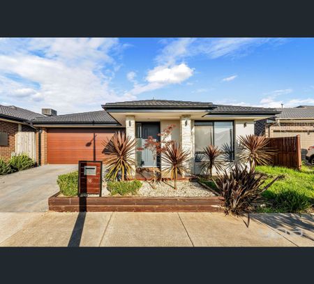 27 Tallinga Street, Tarneit, Vic 3029 - Photo 3