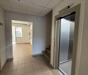 Zariadený 2 izbový byt s veľkou loggiou v Žiari nad Hronom na prenájom – Fotografia 4