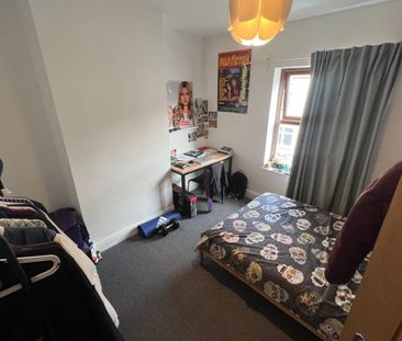 Topaz Street - Photo 4