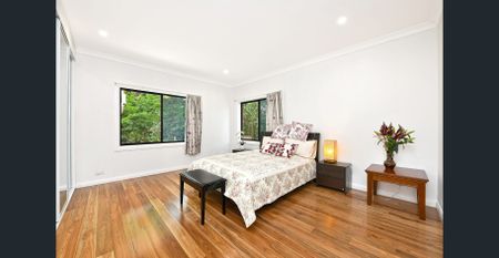 Leafy Outlook and Peaceful Family Living - Photo 3