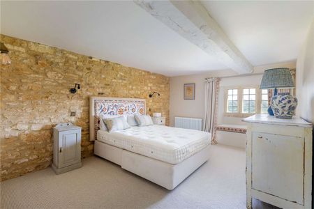 Newly renovated cottage on the edge of the village of Broad Campden. - Photo 4