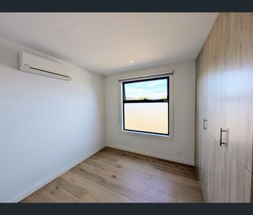 7/34 Cadby Avenue, Ormond, Vic 3204 - Photo 2