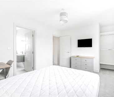 Ely Place, Canterbury Road, Guildford, Surrey, GU2 9TD - Photo 3