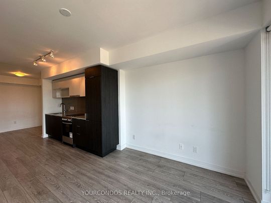 For Lease - 159 Wellesley Street Unit# 806, Toronto, Ontario - Photo 1